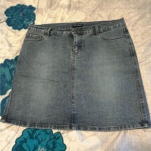 Request | Classic Blue Denim Mini Skirt |Size 11